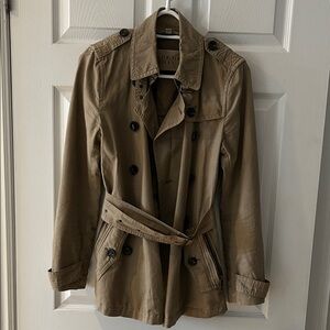 Burberry Authentic Khaki Brown Double-Breasted Trench Jacket with Belt